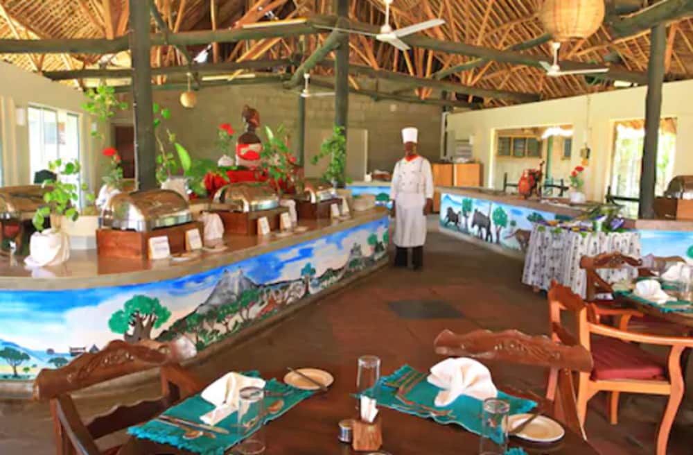 Voi Safari Lodge