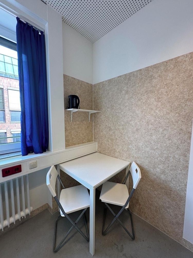 2-Rent Group Hostel Zimmer&Apartments GKP2