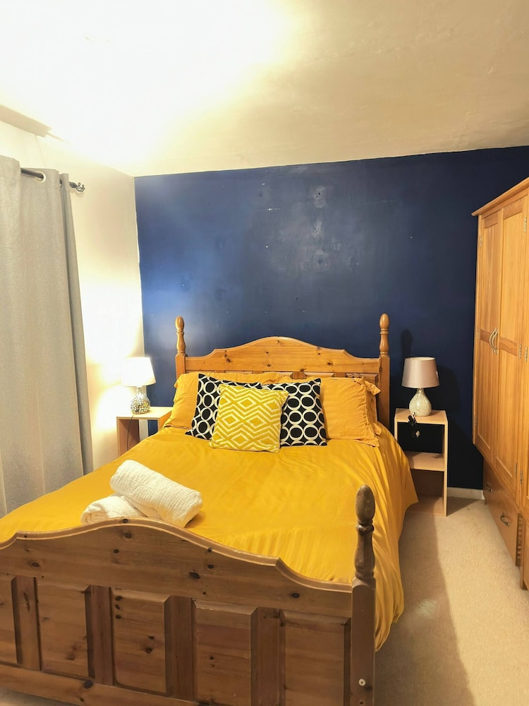 Stylish & Bright 3BR in Headington, Oxford Area