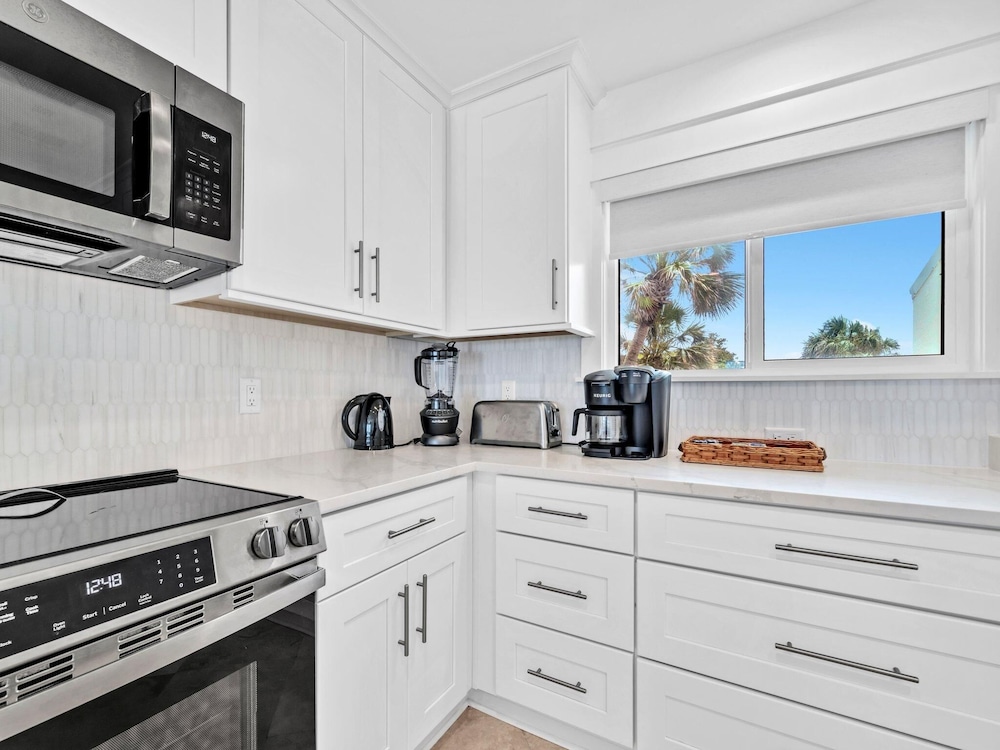 Blue Mountain Beach Villas 5A