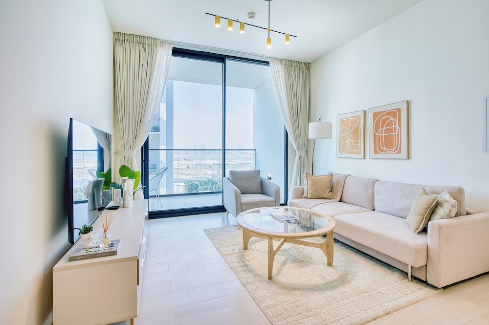 PVH - Tranquil 1BR - Binghatti Lavender