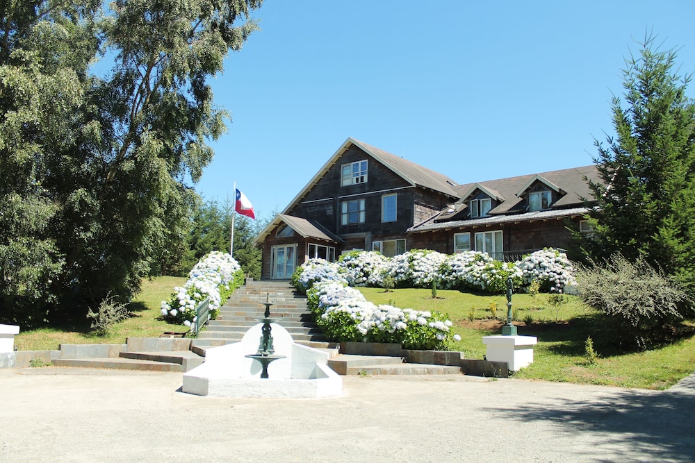 Hotel Alto Puerto Varas