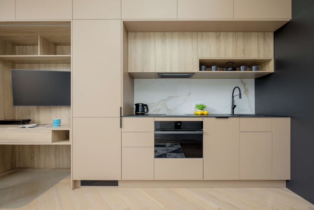 Studio Centre of Warsaw by Renters view 2