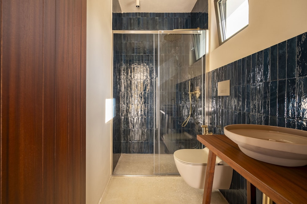 Botanico Villa & Suites