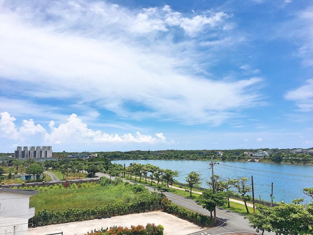 Li Chu Art Paternity B&B view 2