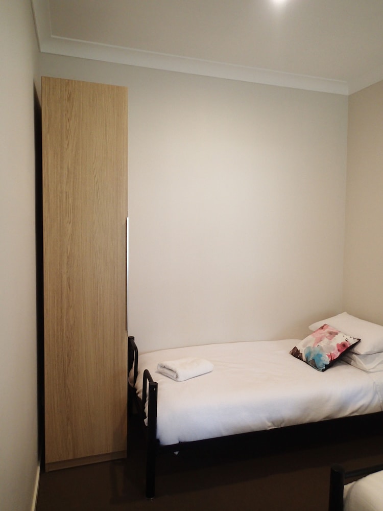 Dungowan Waterfront Apartments