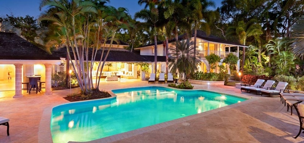 Bluff House