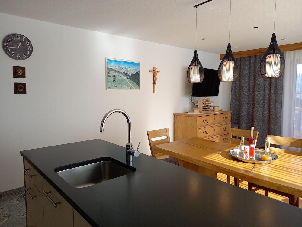 Beautiful Holiday Flat in Krimml Near Waterfalls