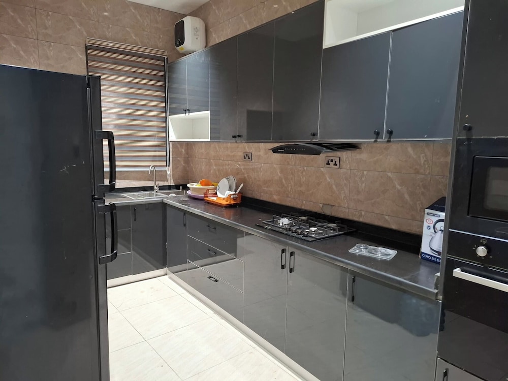 DEOSEA APARTMENTS