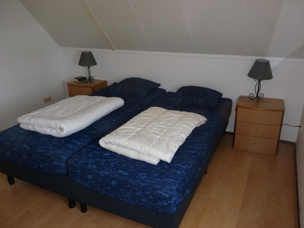 Detached House Breskens Near Scenic Beaches view 4