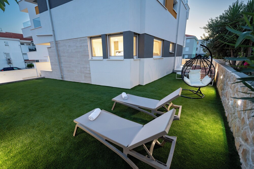 Relax apartments with private pool