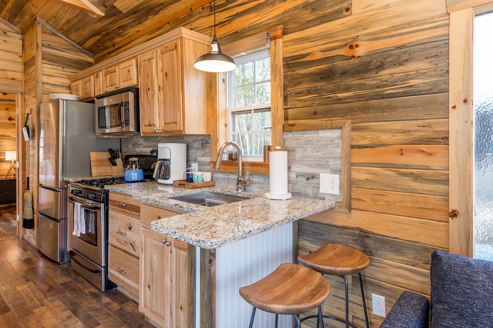 Asheville River Cabins