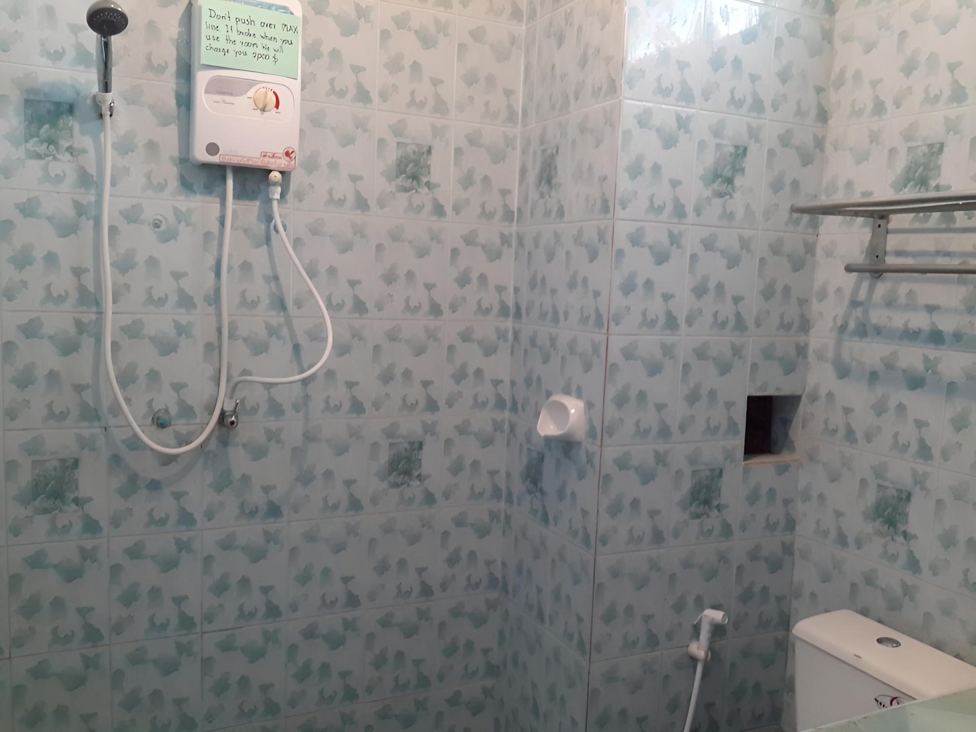 Anong Guesthouse