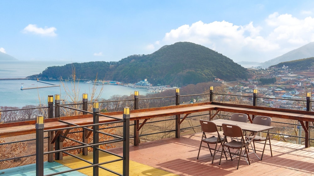 Namhae Onview Pension