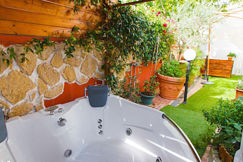 Photo 85