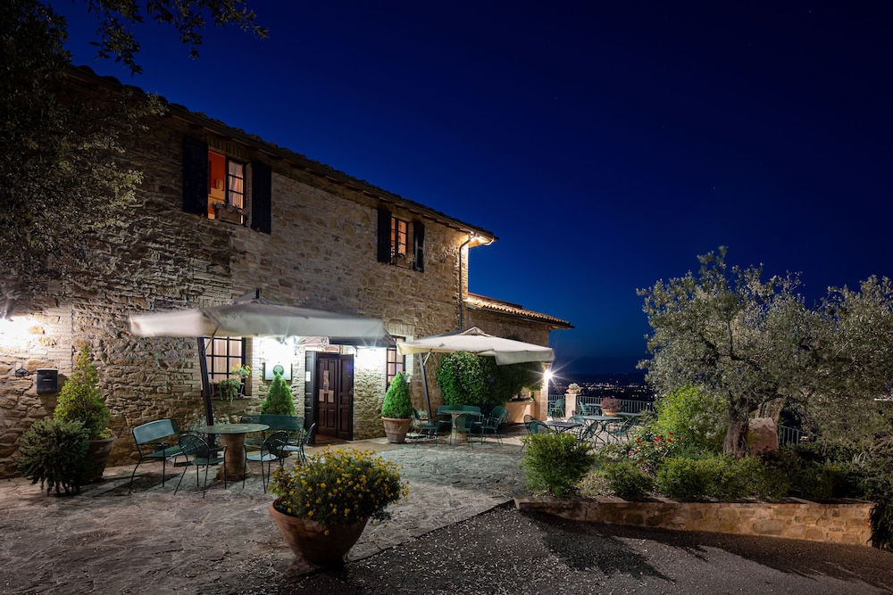Agriturismo Poggio Degli Olivi - Guest House view 2