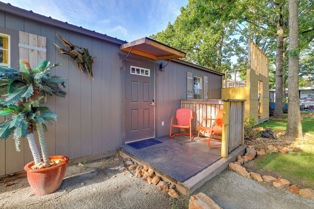 Pet-friendly Grand Lake Studio w/ Outdoor Space