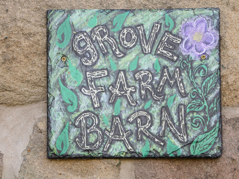 Grove Farm Barn