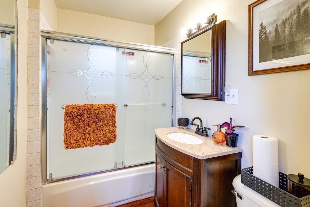 Vallejo Vacations - Vallejo Vacation Rental Close to Wine Outdoors - Property Image 14