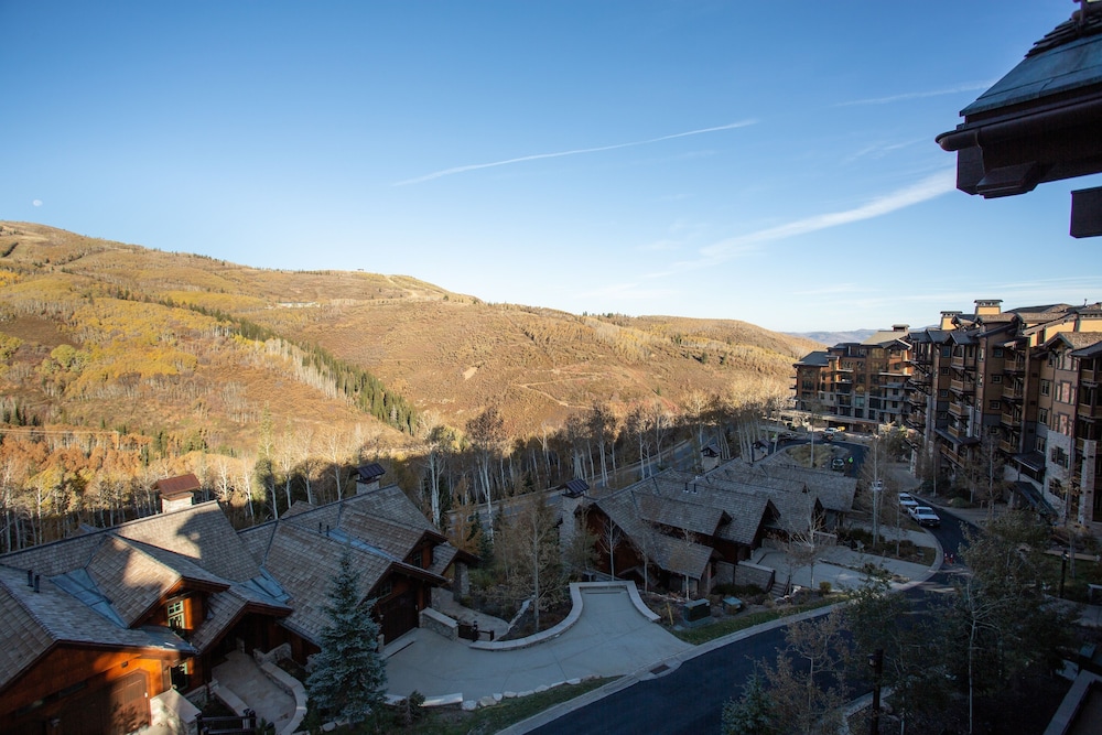 Flagstaff Lodge at Deer Valley Resort - Four Bedroom Residence #507 4 Condo