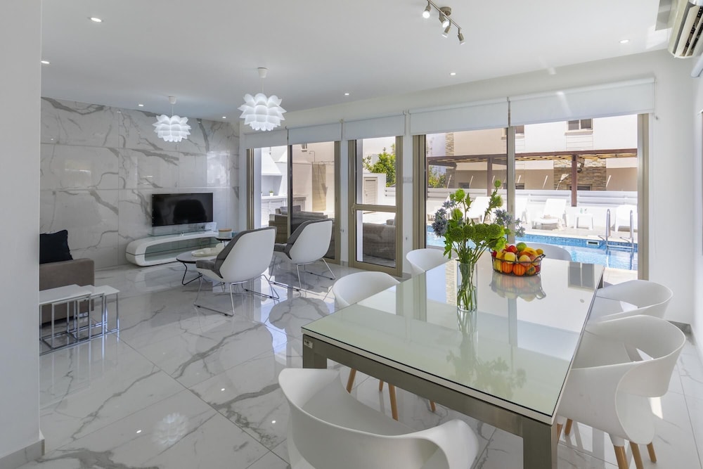 Protaras Sunrise Beach Villa
