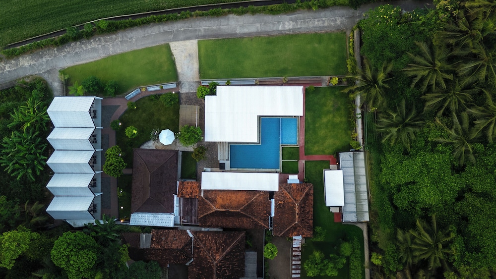 Alenay Resort Kulonprogo
