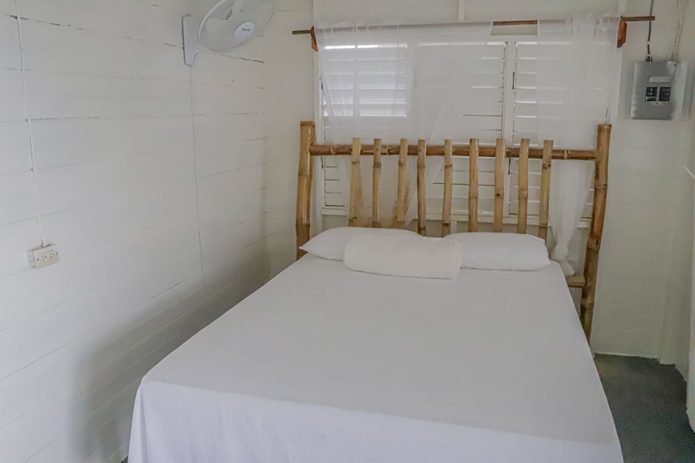 Little Bay Hideaway view 5