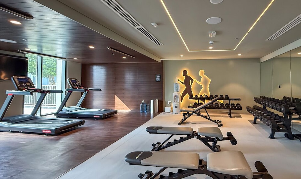LUX The Dubai Creek Edge Suite