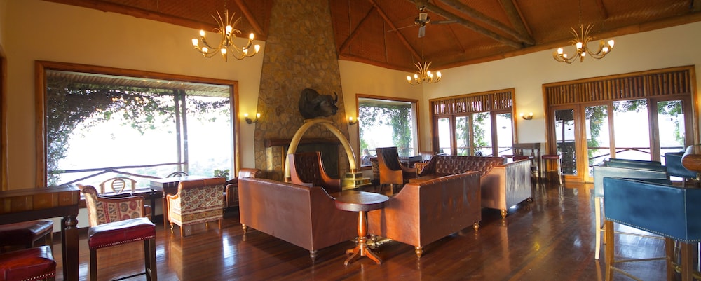 Mweya Safari Lodge