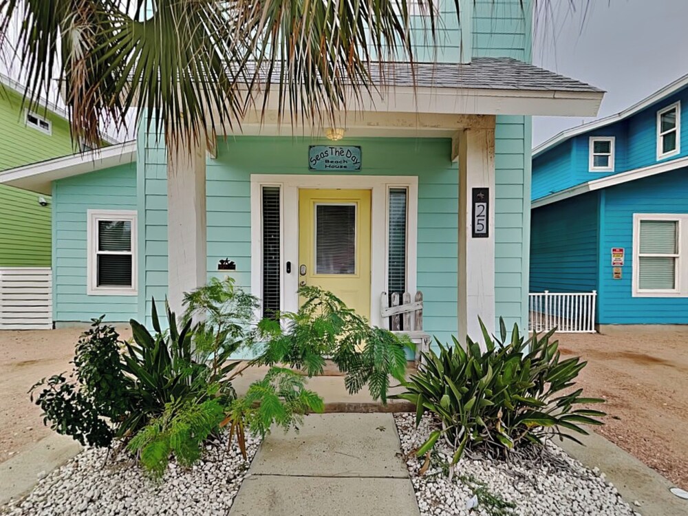 Seas The Day by Silver Sands Vacation Rentals