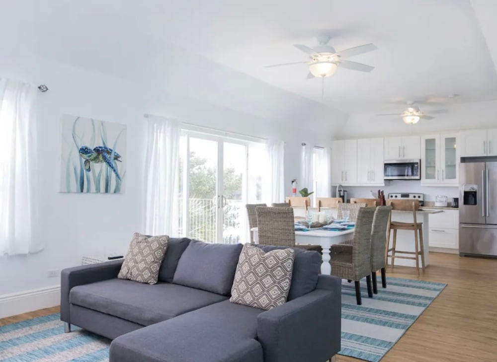 Modern Apartment St.Georges Bermuda, photo 3