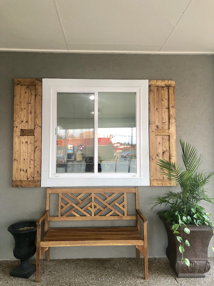 Americas Best Value Inn Brinkley