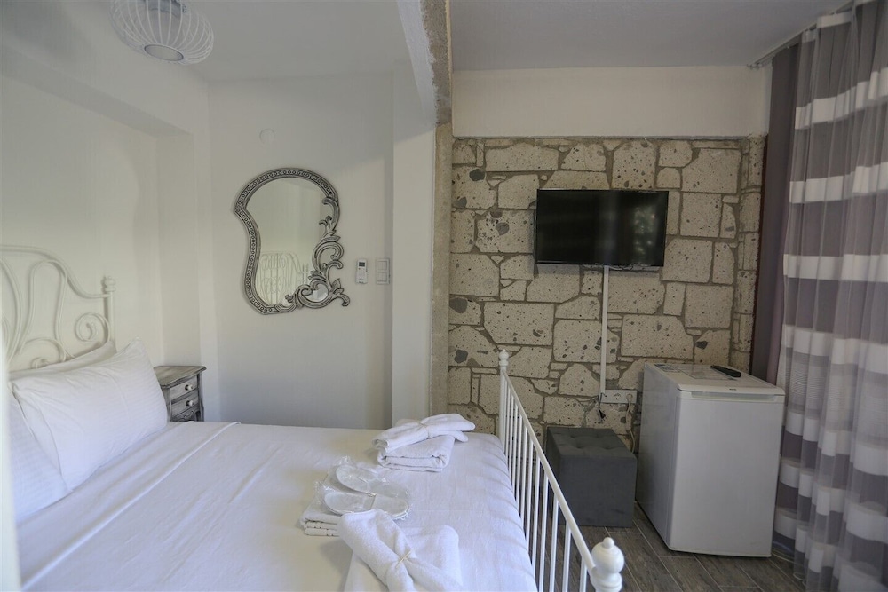 Fizzio Alaçatı Hotel - Image 55