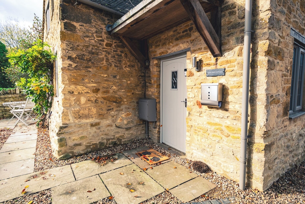 Beautiful Cottage in the Cotswolds