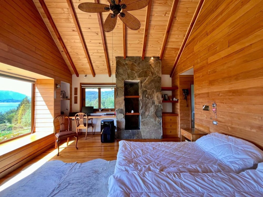 Modern Rustic House Playa El Monje Laundry Wifi