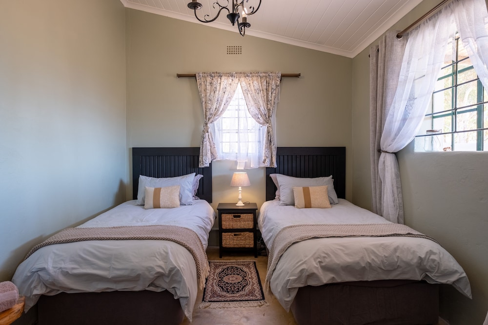 360on62 Mountain View Farm Cottages view 5