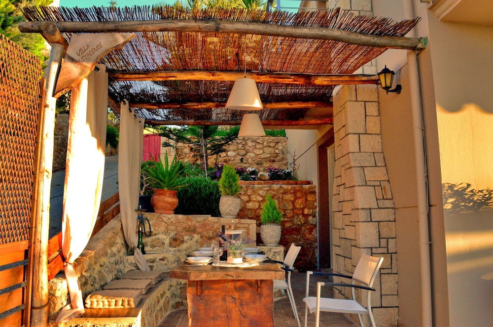 Luxury Holiday Villas Gouves