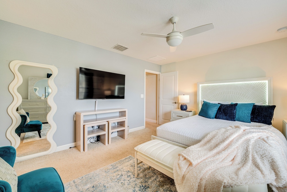 9 Mi to Wdw: Resort Retreat w/ Heated Pool!