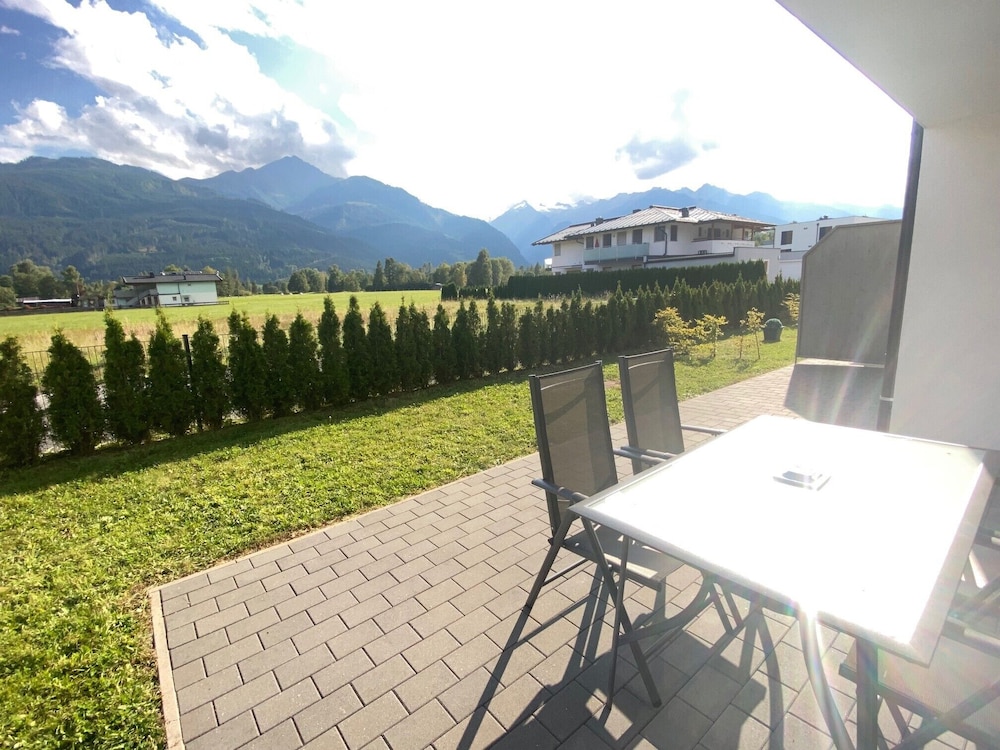 Mountain Nests - Chalets Apartments