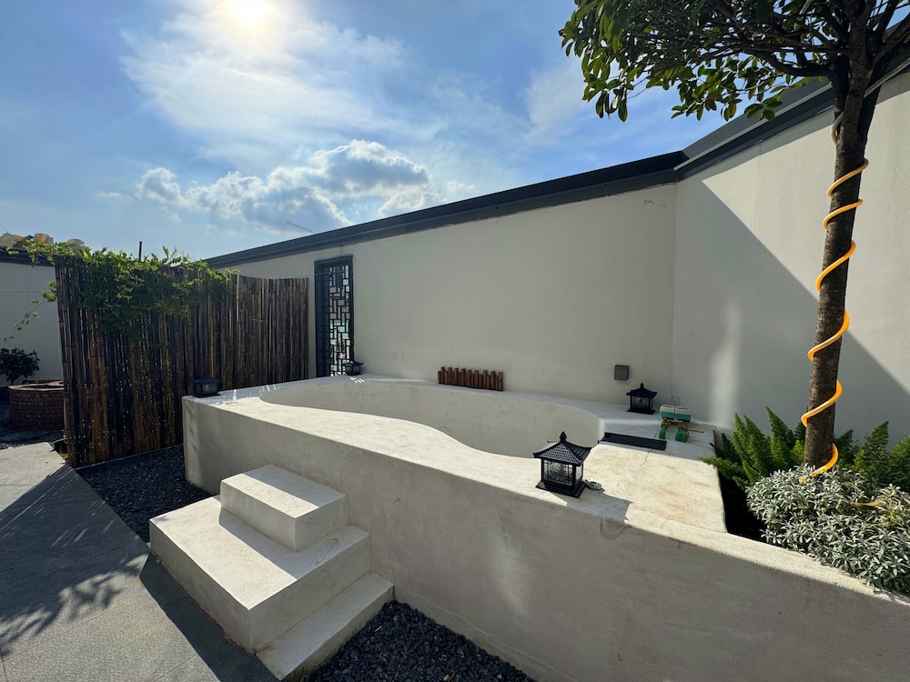 Mstay Homestay Jihua Store