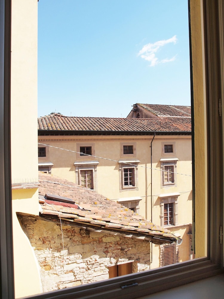 Photo 50