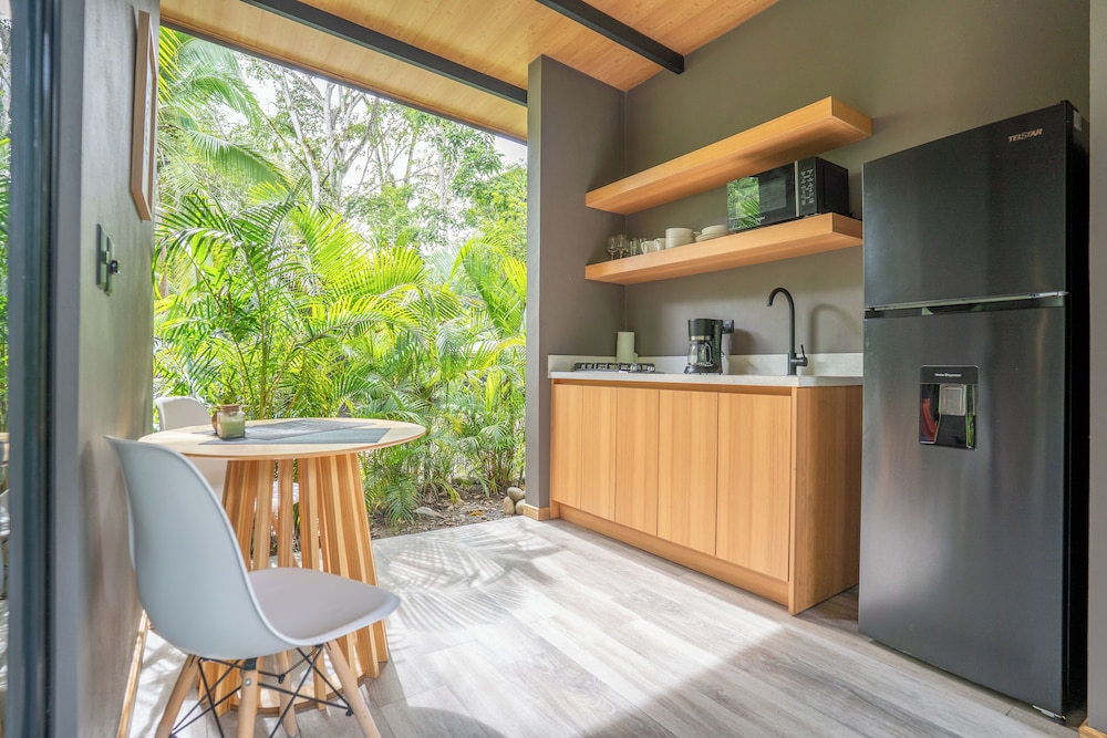 Raya Bungalow