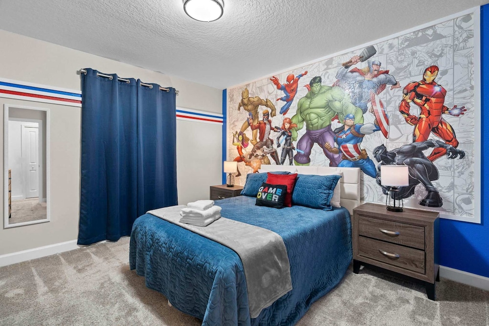 Relaxing Getaway Near Disney With Pool Themed Rooms