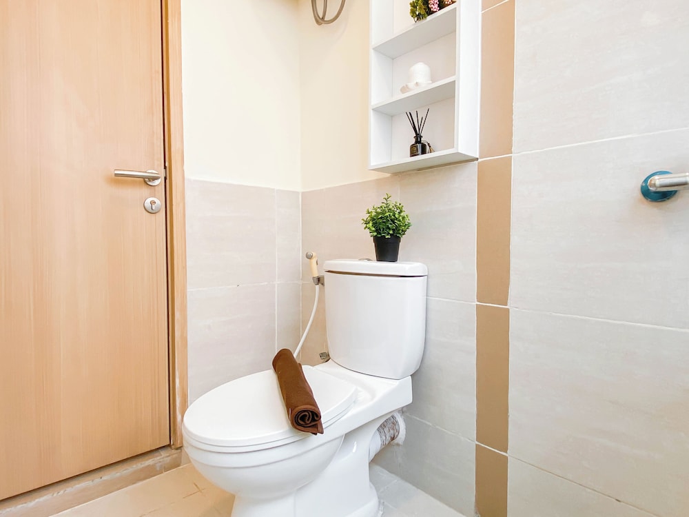 Spacious 2Br At Meikarta Apartment