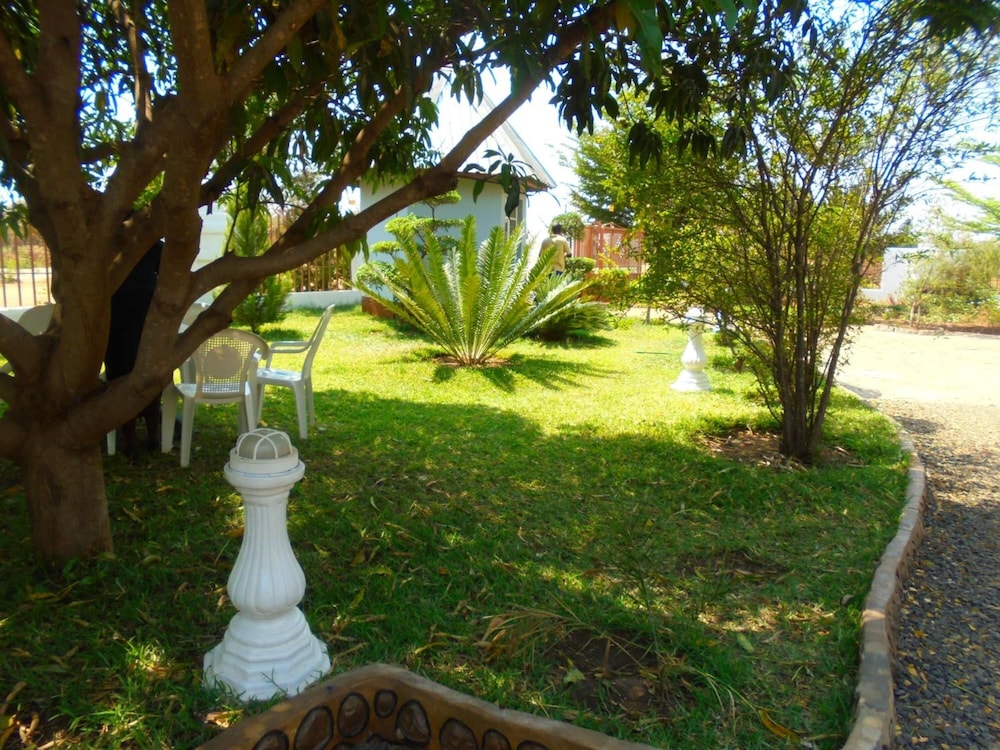 White Rose Lodge