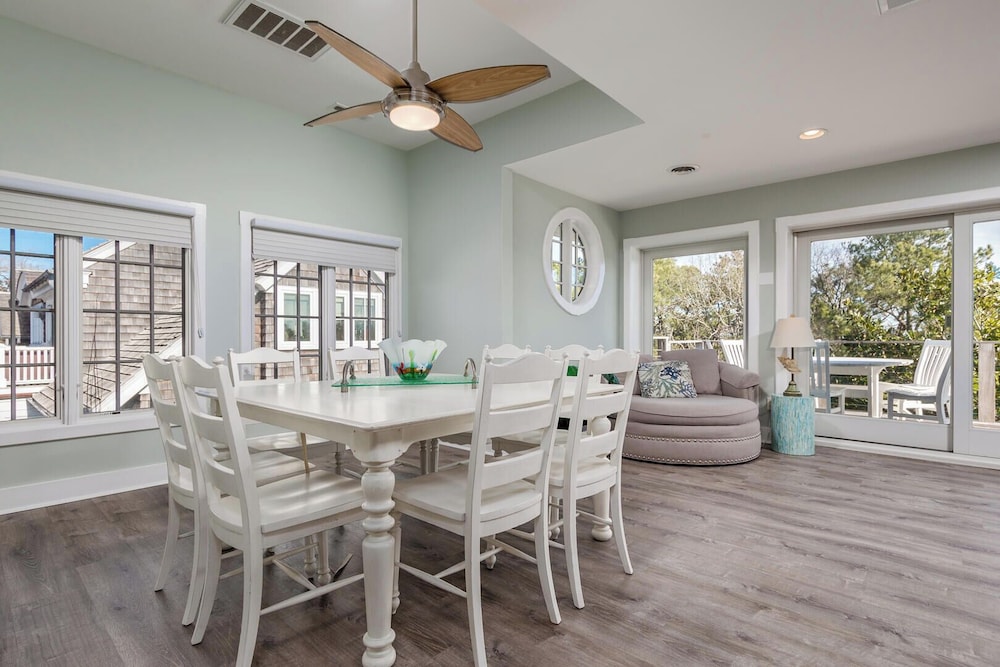Surf Avenue 48