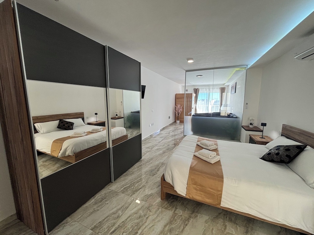 Alight Sauna and SPA Penthouse