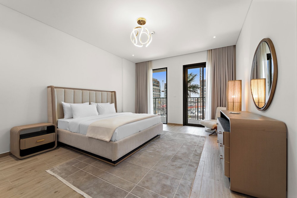 Stylish 3BR in the Heart of City Walk