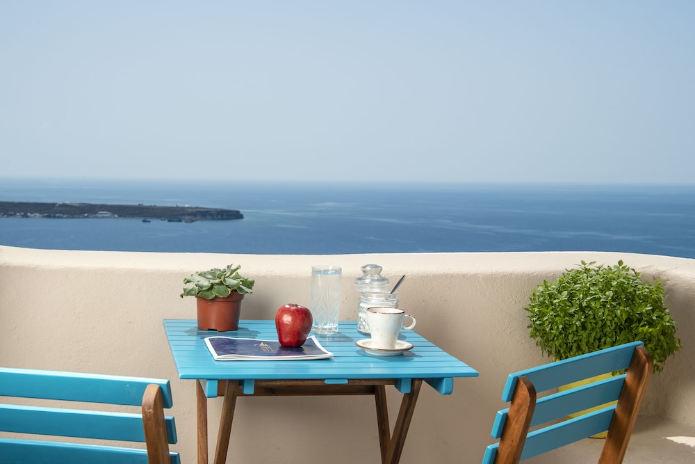 Anemi House & Villas