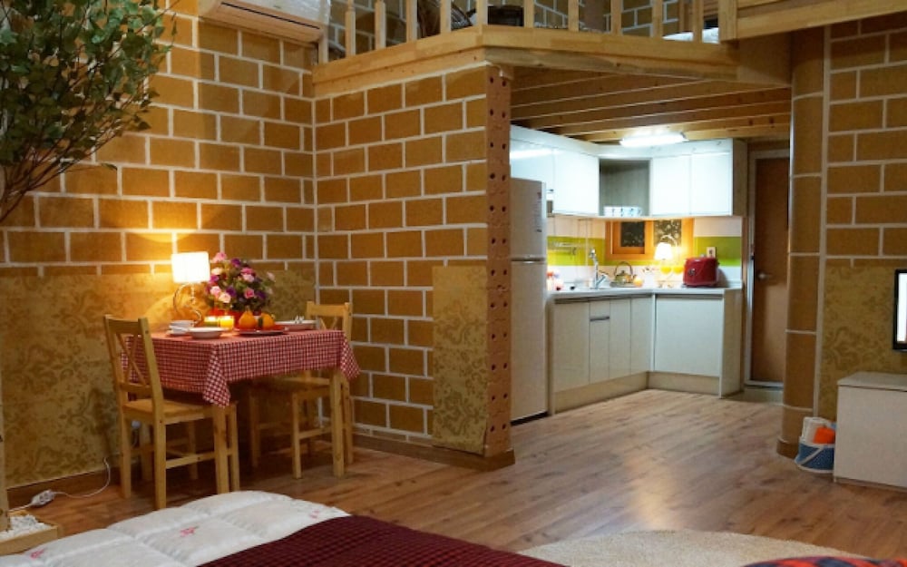 Taean Gomseom Hwangto Pension view 4